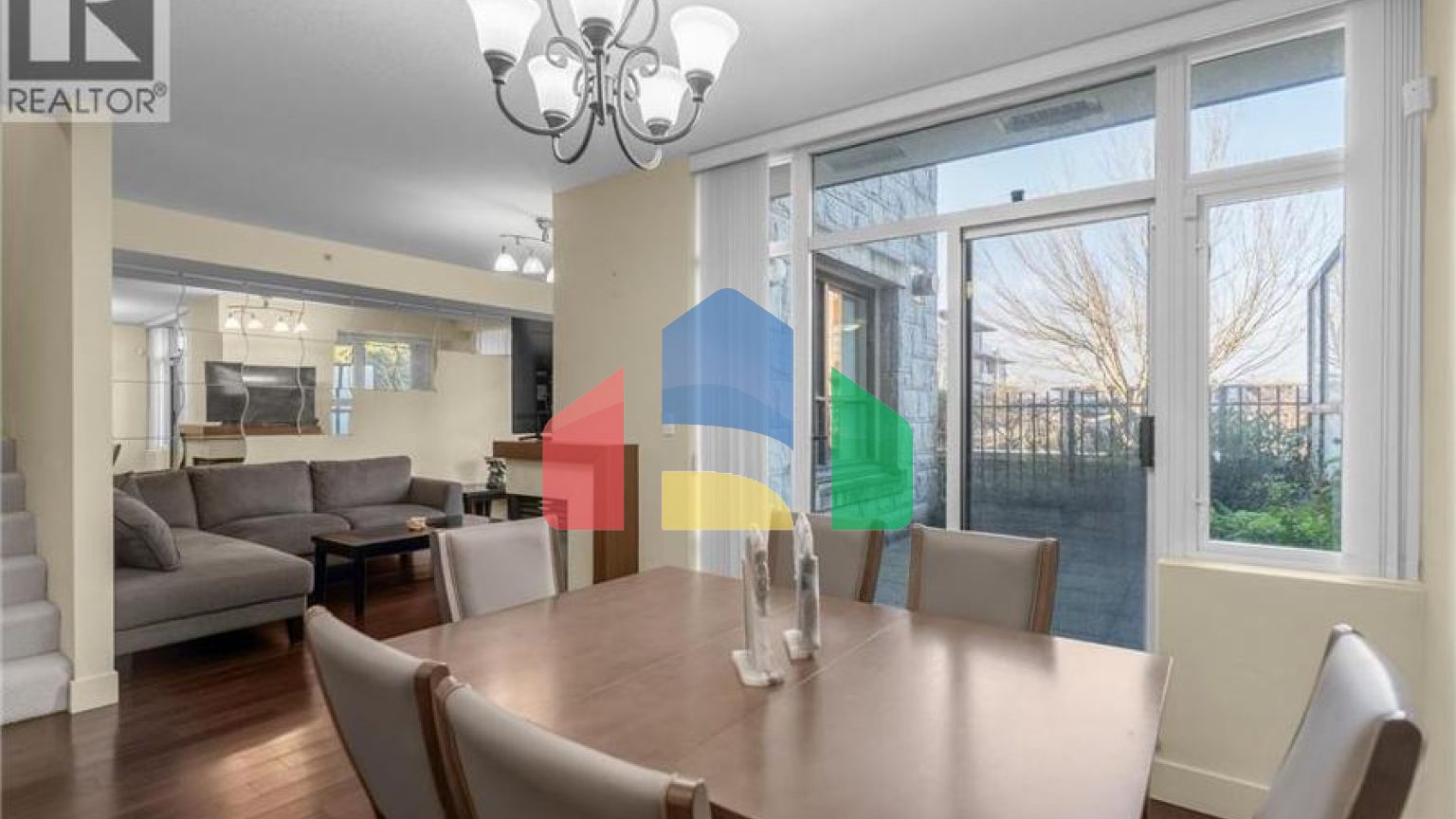 Residential - Townhouse - Vancouver, Canada - Canada