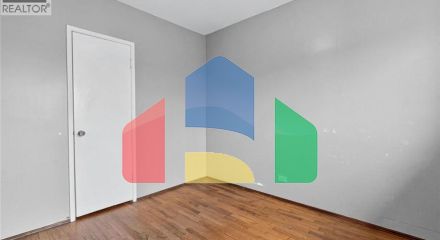 Residential - Single Family Home - Vancouver, Canada - Canada