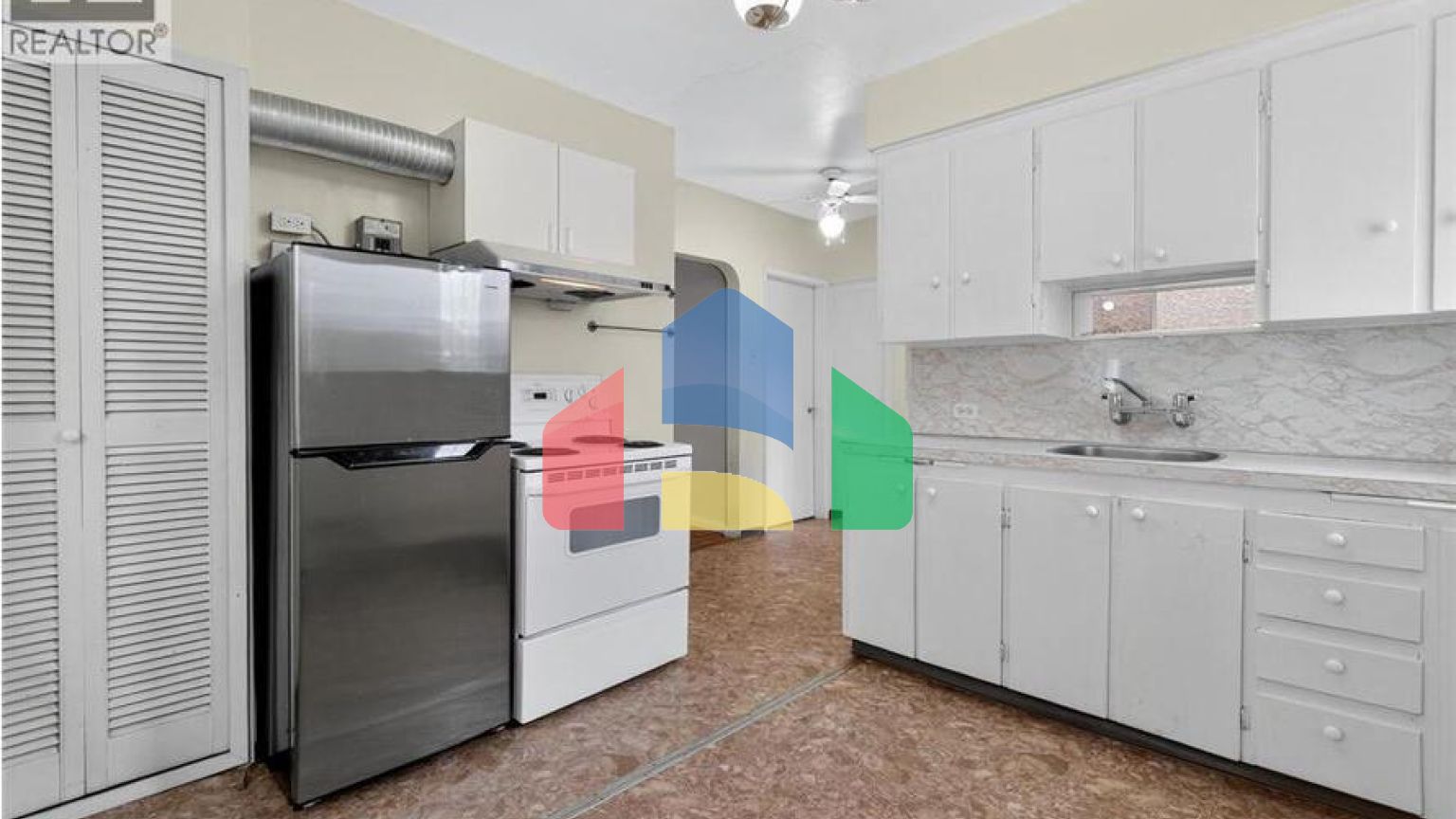 Residential - Single Family Home - Vancouver, Canada - Canada