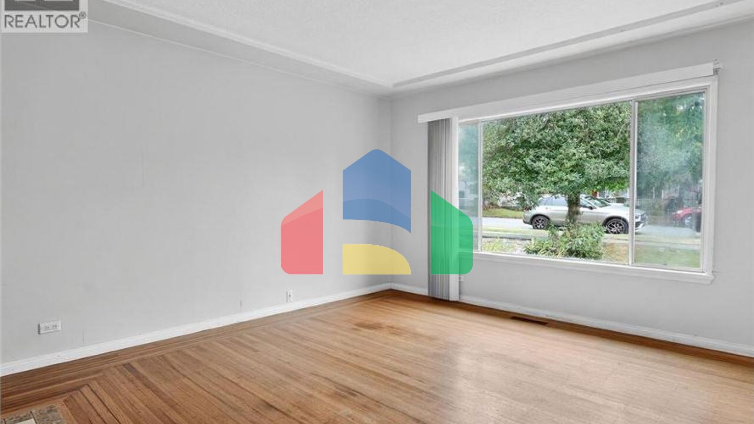 Residential - Single Family Home - Vancouver, Canada - Canada