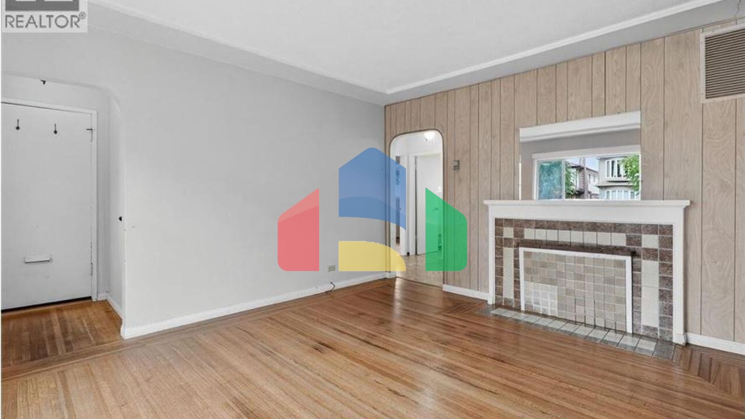 Residential - Single Family Home - Vancouver, Canada - Canada