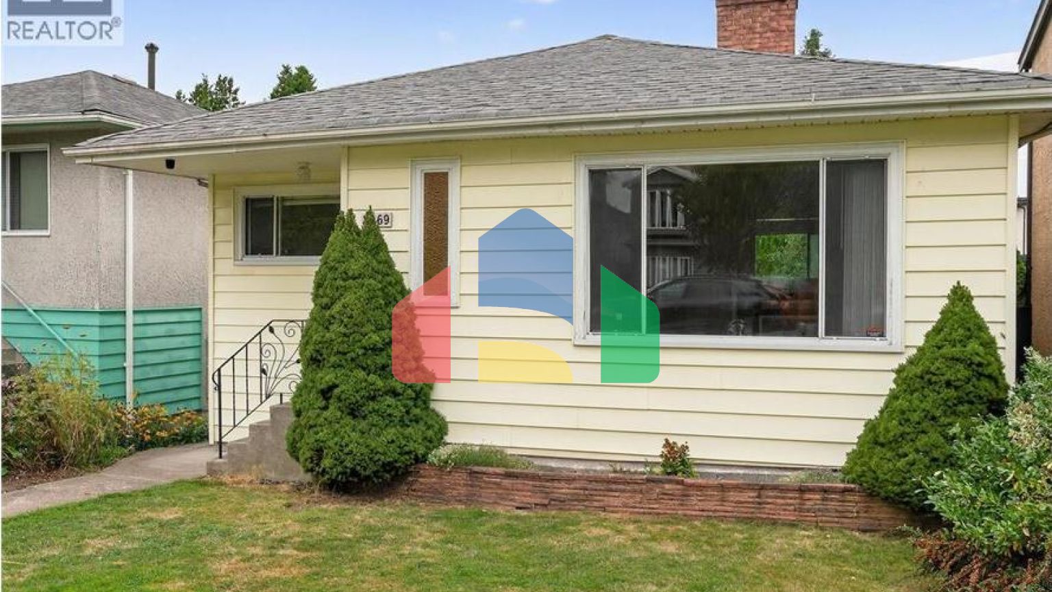 Residential - Single Family Home - Vancouver, Canada - Canada