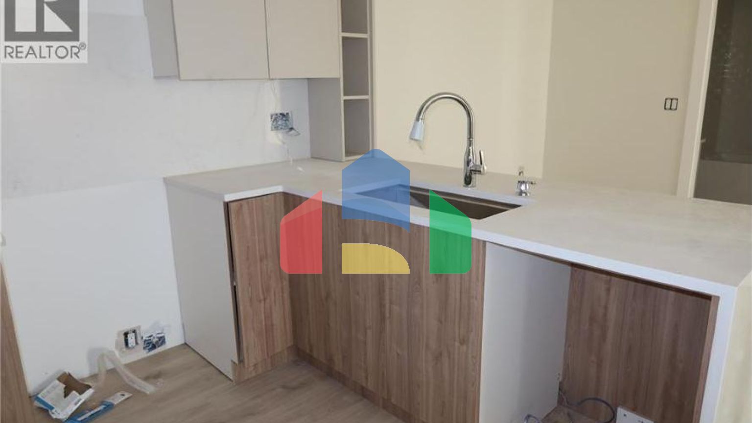 Residential - Single Family Home - Vancouver, Canada - Canada