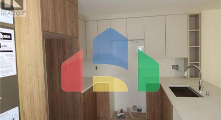 Residential - Single Family Home - Vancouver, Canada - Canada