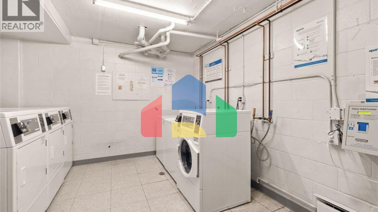 Residential - Single Family Home - Vancouver, Canada - Canada