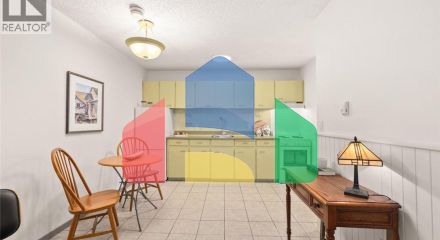 Residential - Single Family Home - Vancouver, Canada - Canada