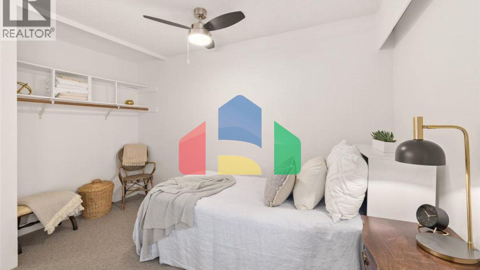 Residential - Single Family Home - Vancouver, Canada - Canada