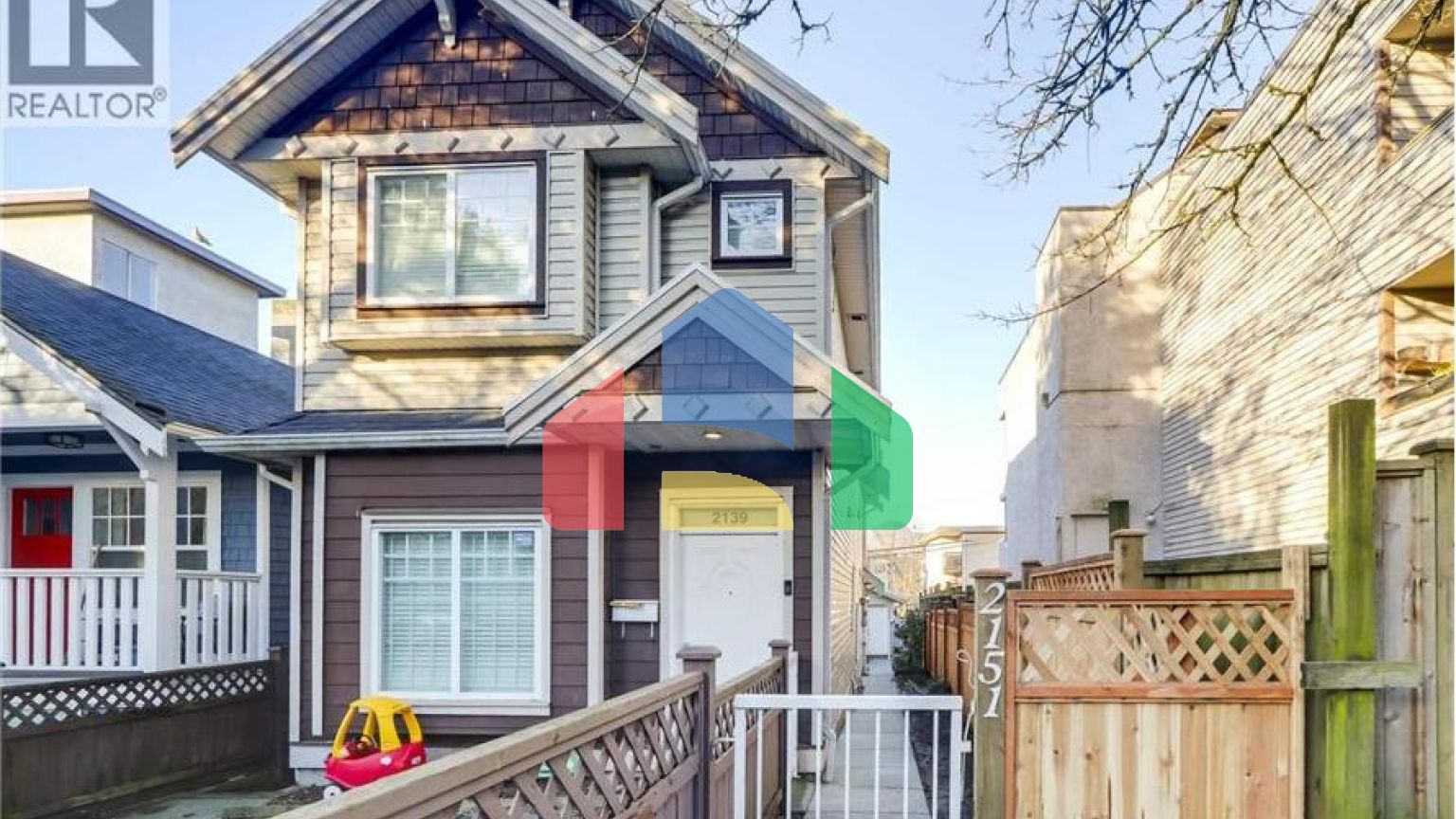 Residential - Single Family Home - Vancouver, Canada - Canada