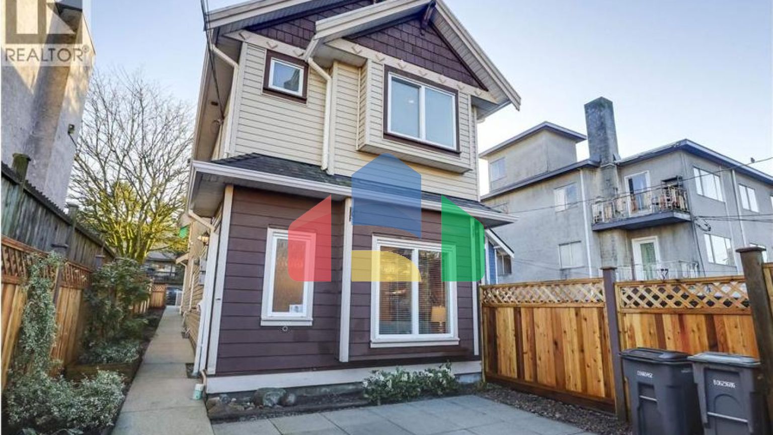 Residential - Single Family Home - Vancouver, Canada - Canada