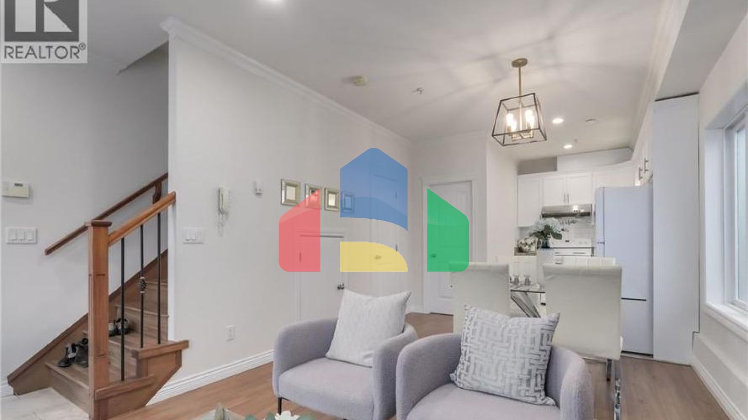 Residential - Single Family Home - Vancouver, Canada - Canada