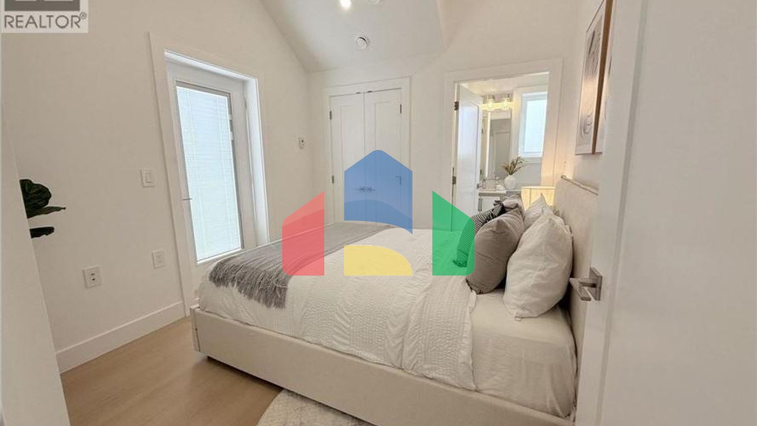 Residential - Townhouse - Vancouver, Canada - Canada