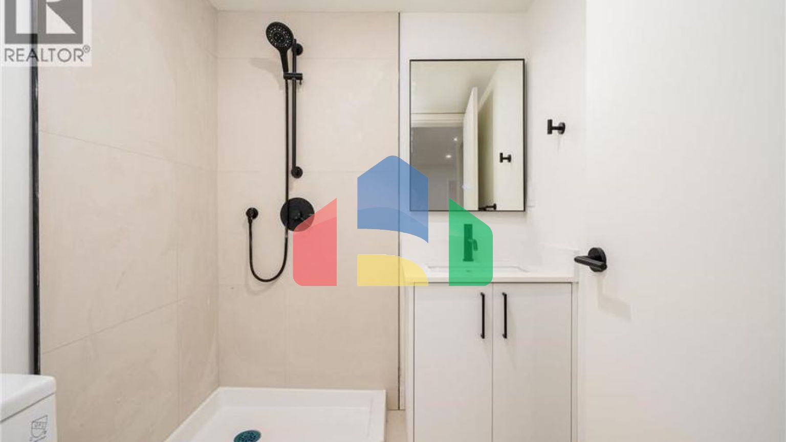 Residential - Single Family Home - Vancouver, Canada - Canada