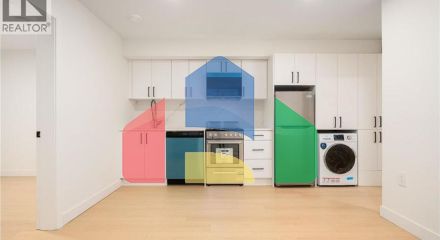 Residential - Single Family Home - Vancouver, Canada - Canada