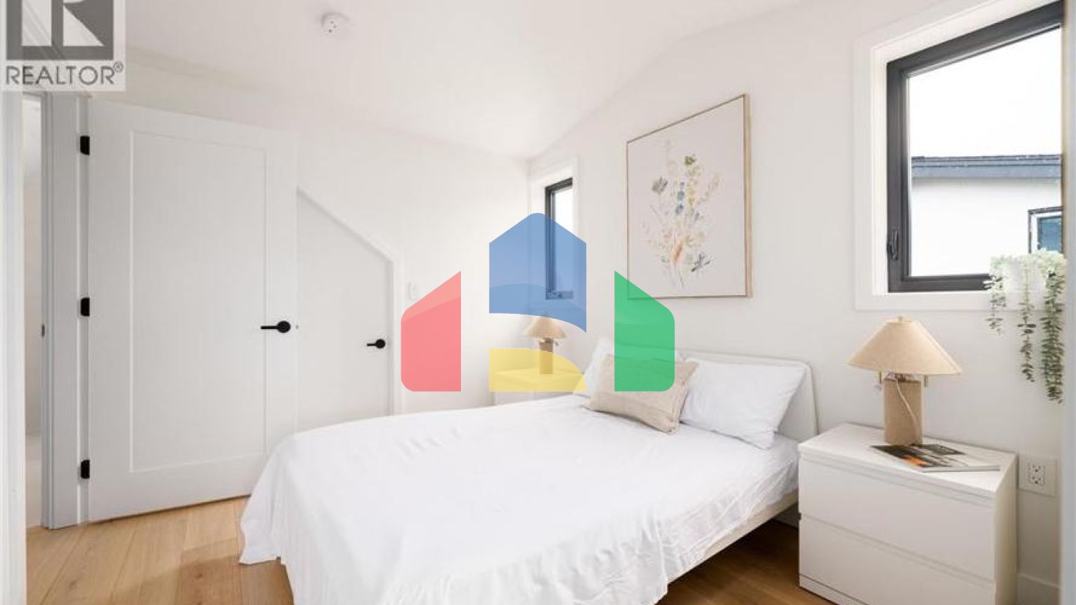 Residential - Single Family Home - Vancouver, Canada - Canada