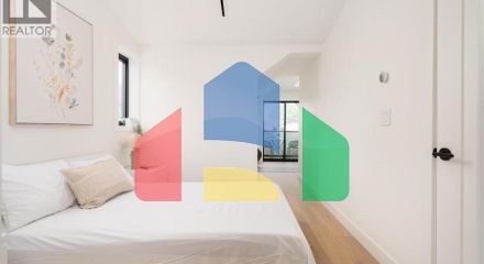 Residential - Single Family Home - Vancouver, Canada - Canada