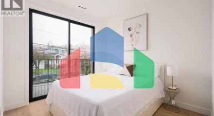 Residential - Single Family Home - Vancouver, Canada - Canada