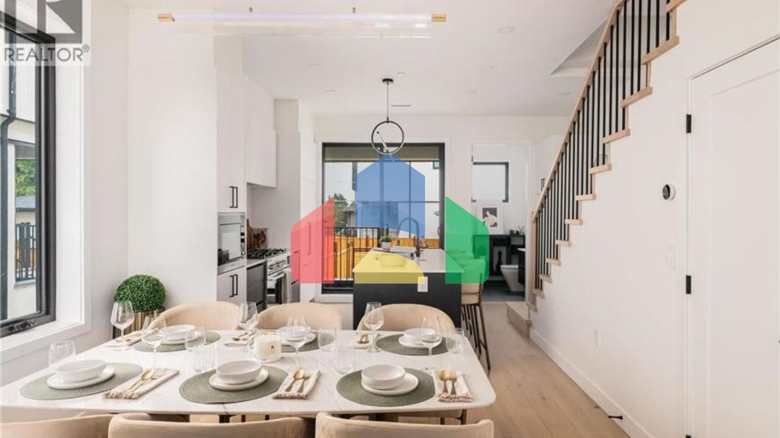 Residential - Single Family Home - Vancouver, Canada - Canada