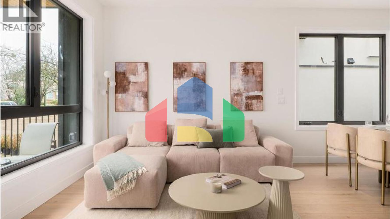 Residential - Single Family Home - Vancouver, Canada - Canada