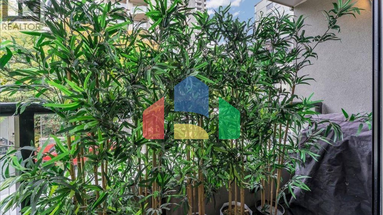 Residential - Single Family Home - Vancouver, Canada - Canada