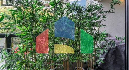 Residential - Single Family Home - Vancouver, Canada - Canada