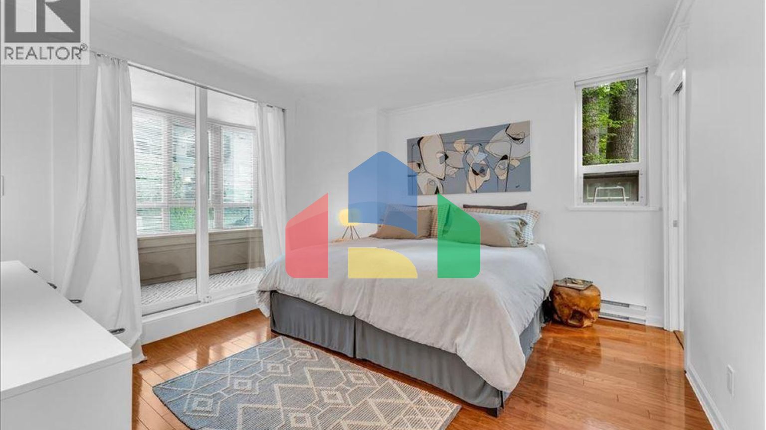 Residential - Single Family Home - Vancouver, Canada - Canada