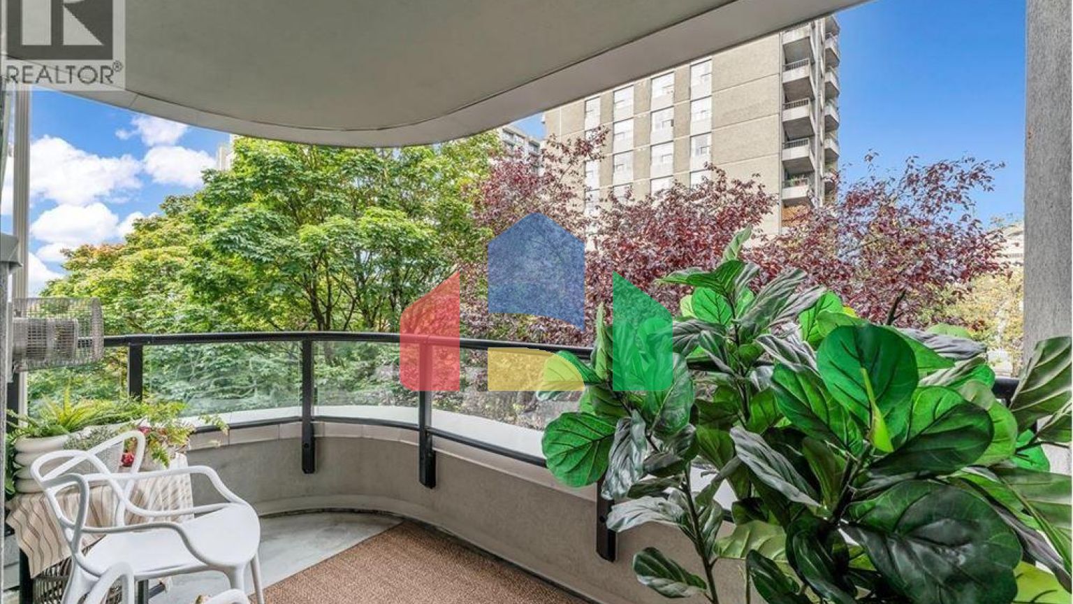 Residential - Single Family Home - Vancouver, Canada - Canada