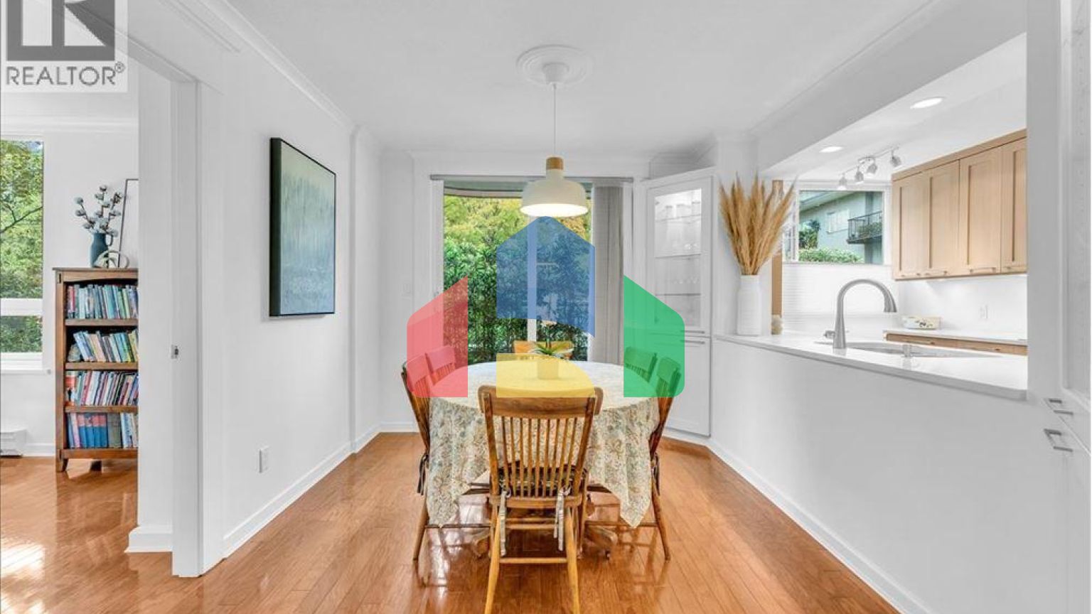 Residential - Single Family Home - Vancouver, Canada - Canada