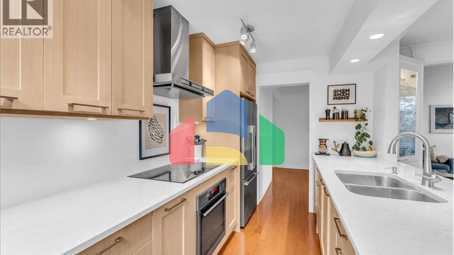 Residential - Single Family Home - Vancouver, Canada - Canada