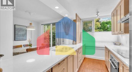 Residential - Single Family Home - Vancouver, Canada - Canada