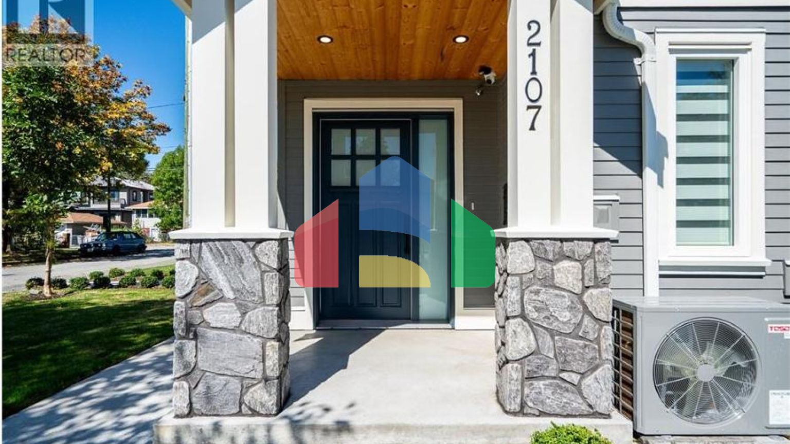 Residential - Single Family Home - Vancouver, Canada - Canada