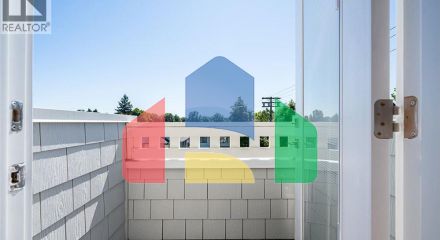 Residential - Single Family Home - Vancouver, Canada - Canada