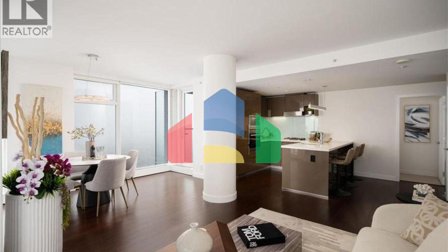 Residential - Single Family Home - Vancouver, Canada - Canada