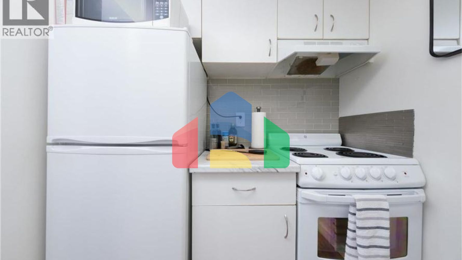 Residential - Single Family Home - Vancouver, Canada - Canada