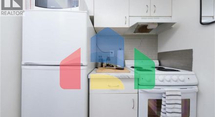 Residential - Single Family Home - Vancouver, Canada - Canada