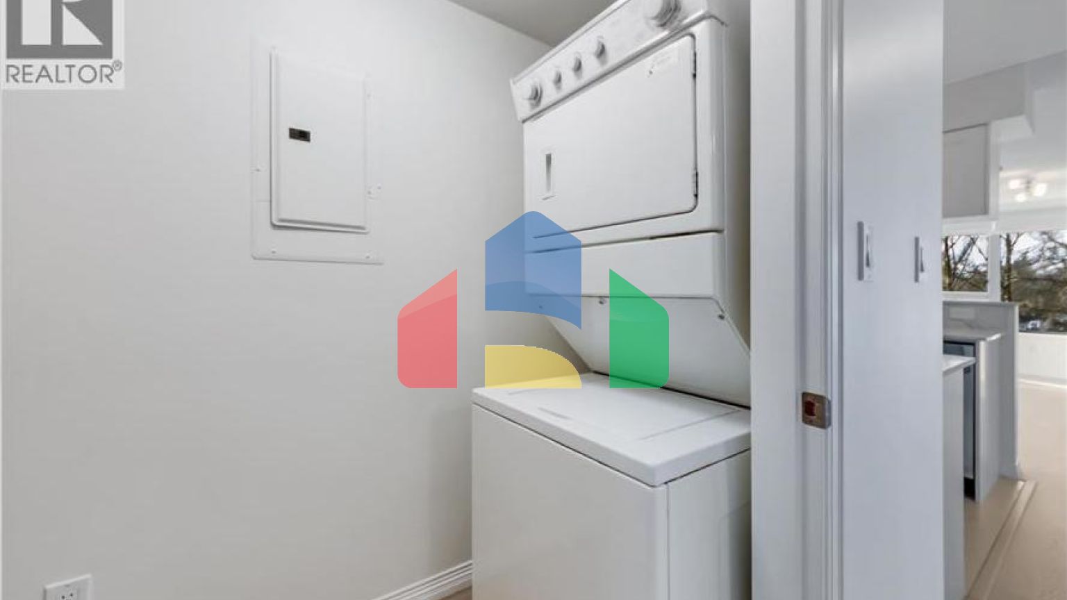 Residential - Single Family Home - Vancouver, Canada - Canada