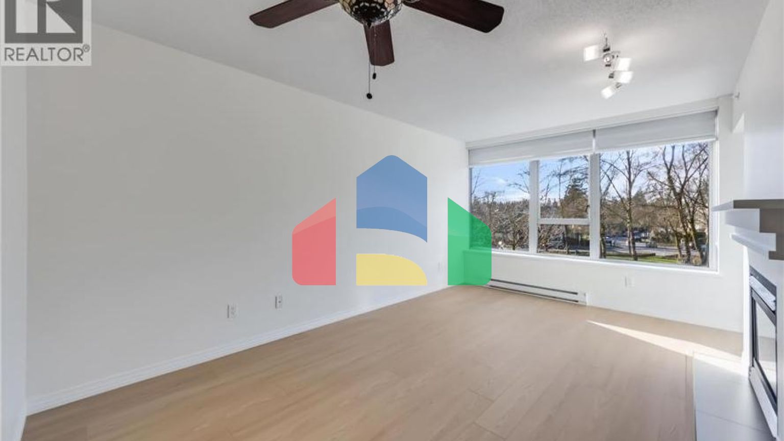 Residential - Single Family Home - Vancouver, Canada - Canada