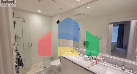 Residential - Condo/Apartment - Vancouver, Canada - Canada