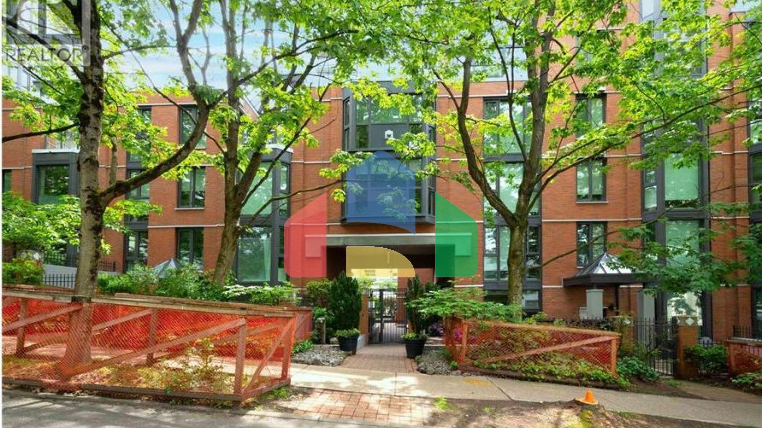 Residential - Single Family Home - Vancouver, Canada - Canada