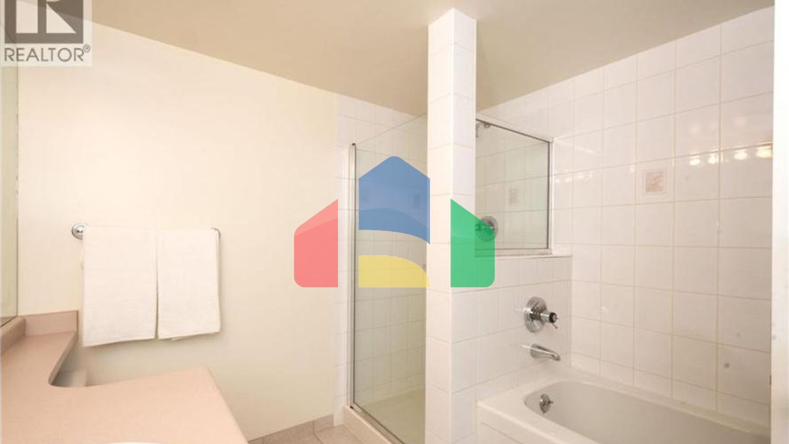 Residential - Single Family Home - Vancouver, Canada - Canada