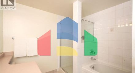 Residential - Single Family Home - Vancouver, Canada - Canada