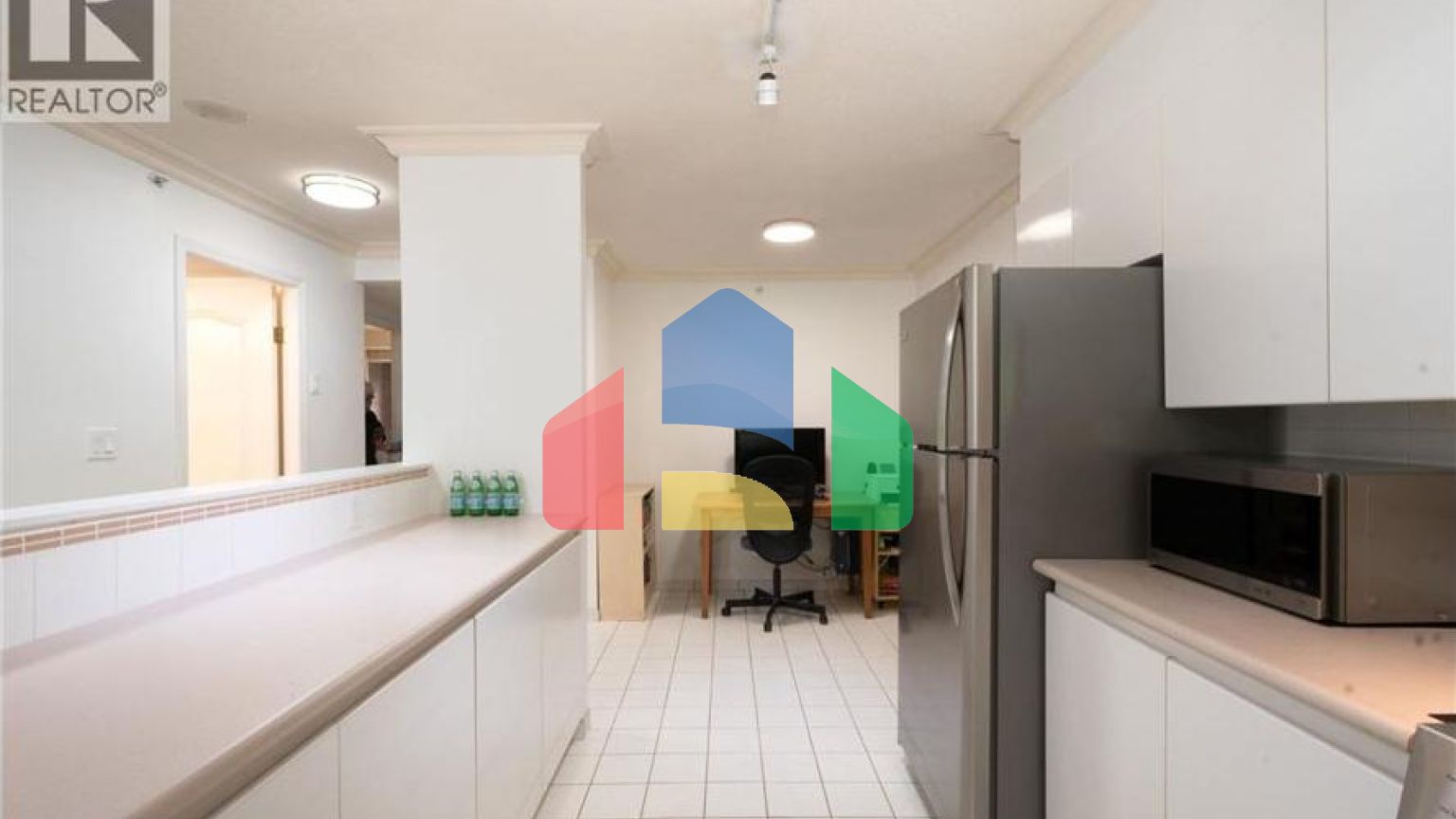 Residential - Single Family Home - Vancouver, Canada - Canada