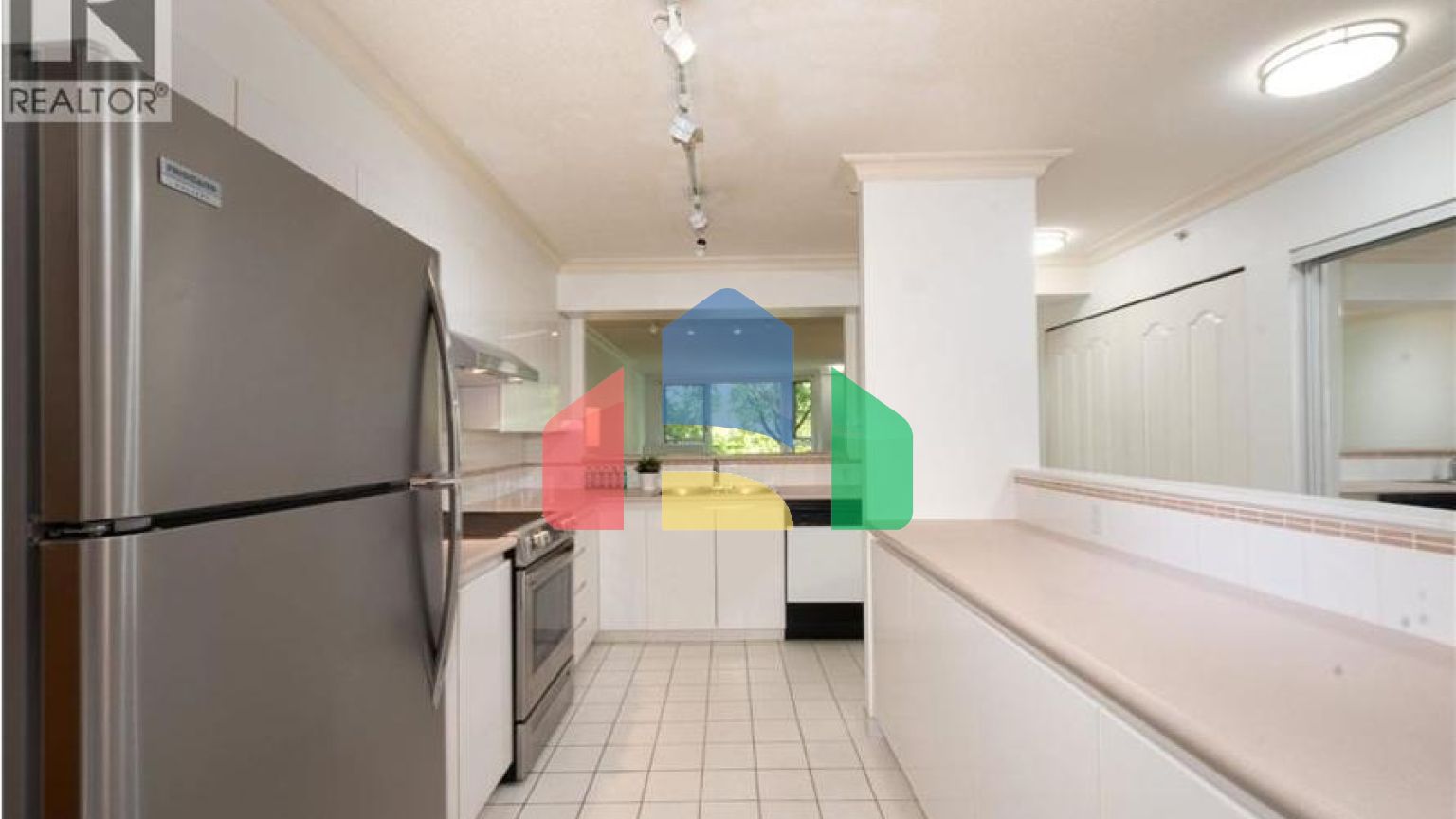 Residential - Single Family Home - Vancouver, Canada - Canada