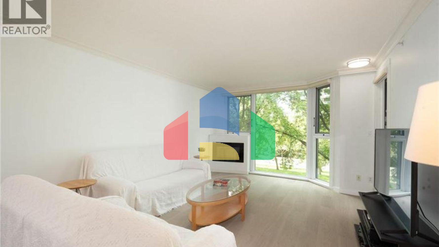 Residential - Single Family Home - Vancouver, Canada - Canada