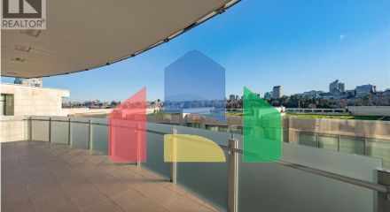 Residential - Single Family Home - Vancouver, Canada - Canada