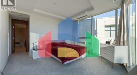 Residential - Single Family Home - Vancouver, Canada - Canada