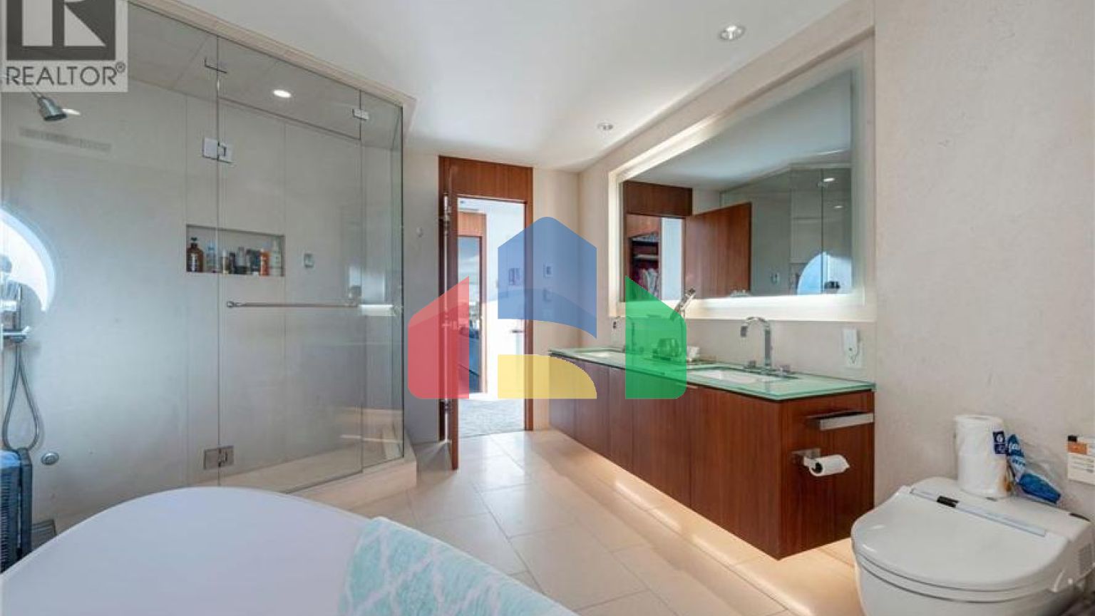 Residential - Single Family Home - Vancouver, Canada - Canada