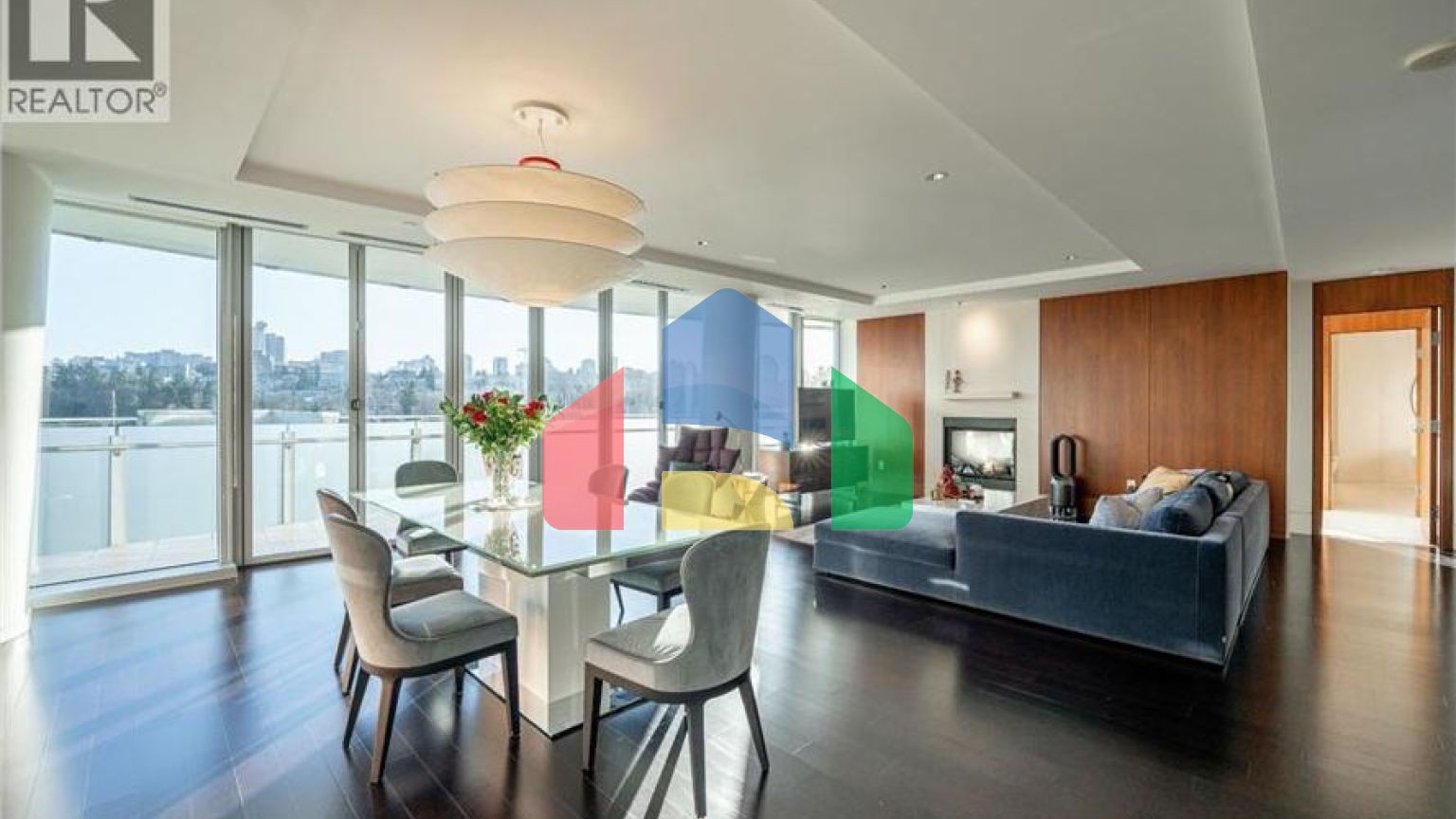 Residential - Single Family Home - Vancouver, Canada - Canada