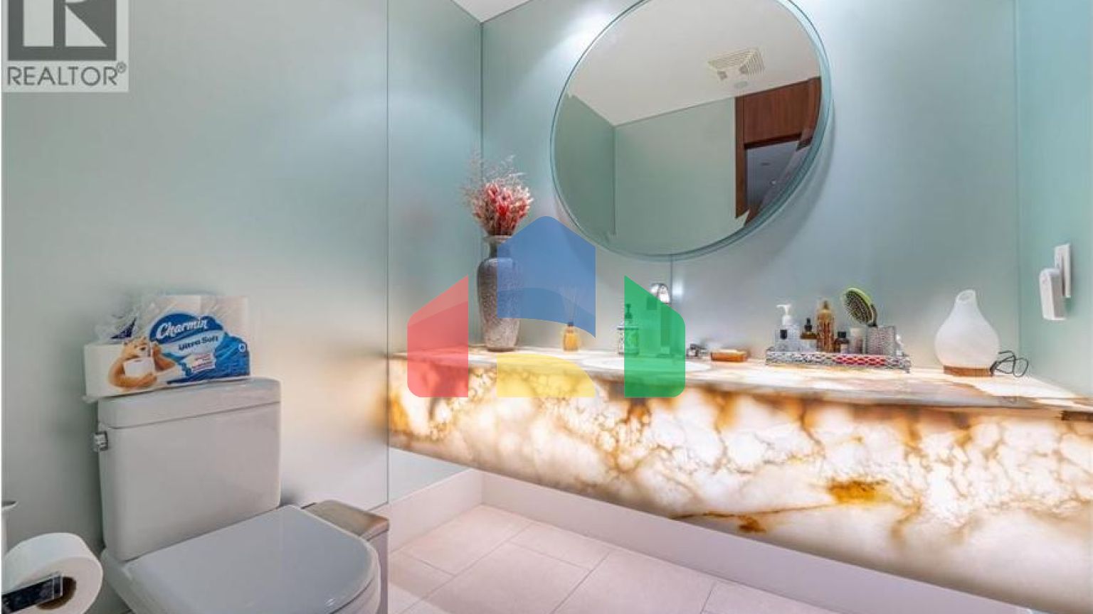 Residential - Single Family Home - Vancouver, Canada - Canada