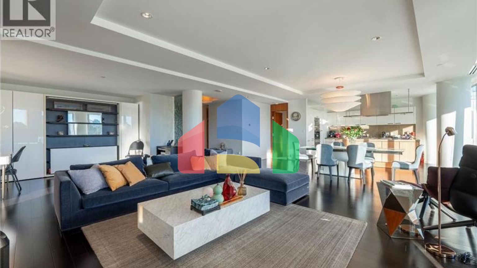 Residential - Single Family Home - Vancouver, Canada - Canada