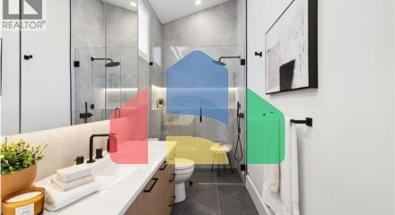 Residential - Single Family Home - Vancouver, Canada - Canada